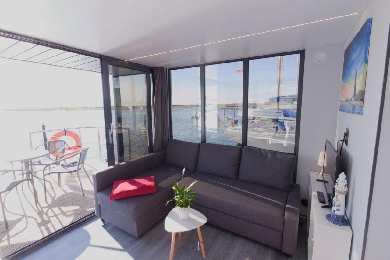 Hausboot Fjord Lacerta Mit Dachterrasse In Wendtorf Exteriör bild